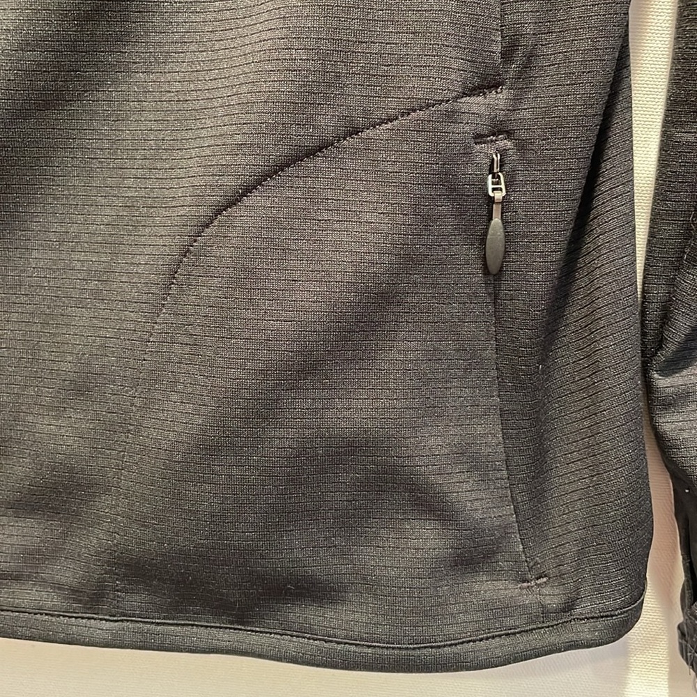 Under Armour Run Threadborne Pullover - image 5